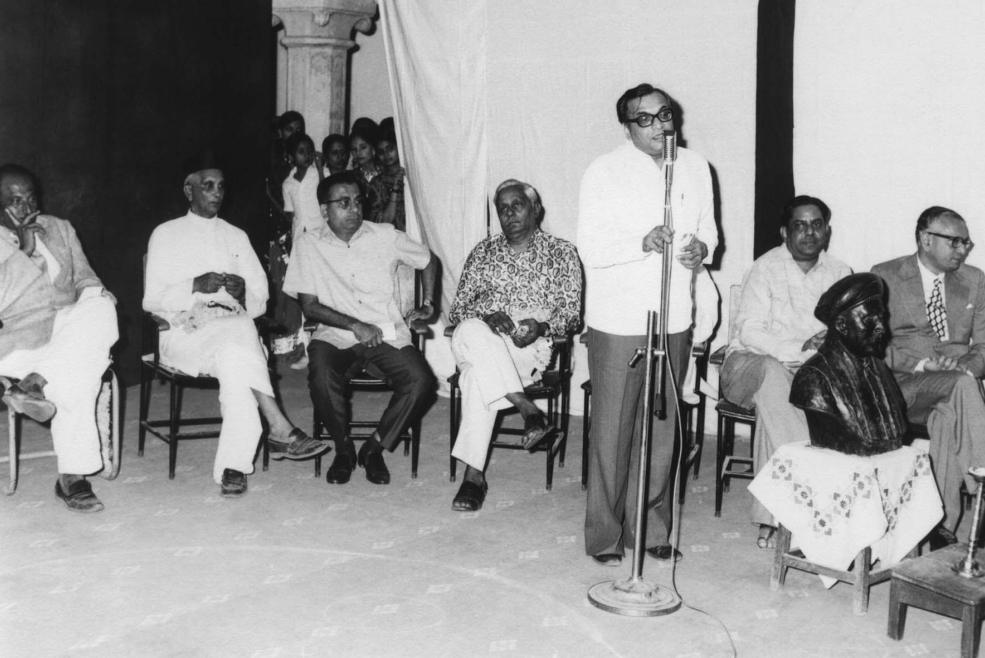 Suresh Dlal - Kavi - 1976 - Visit Vidyamandir Trust, Palanpur